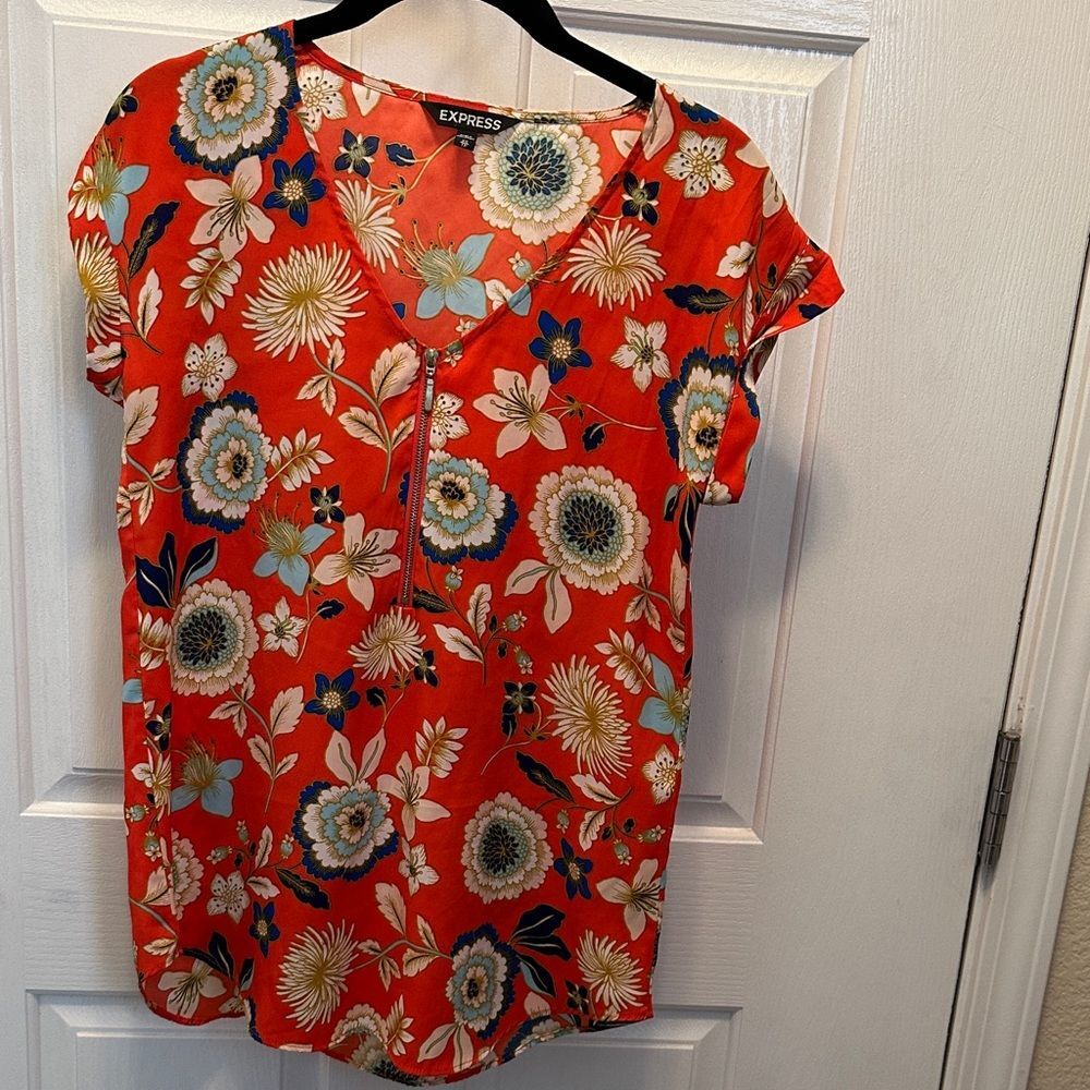 Express Orange/Red Floral Women's Woven Blouse Size CS